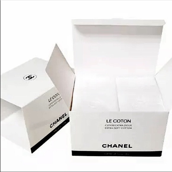 CHANEL Other - Chanel new
